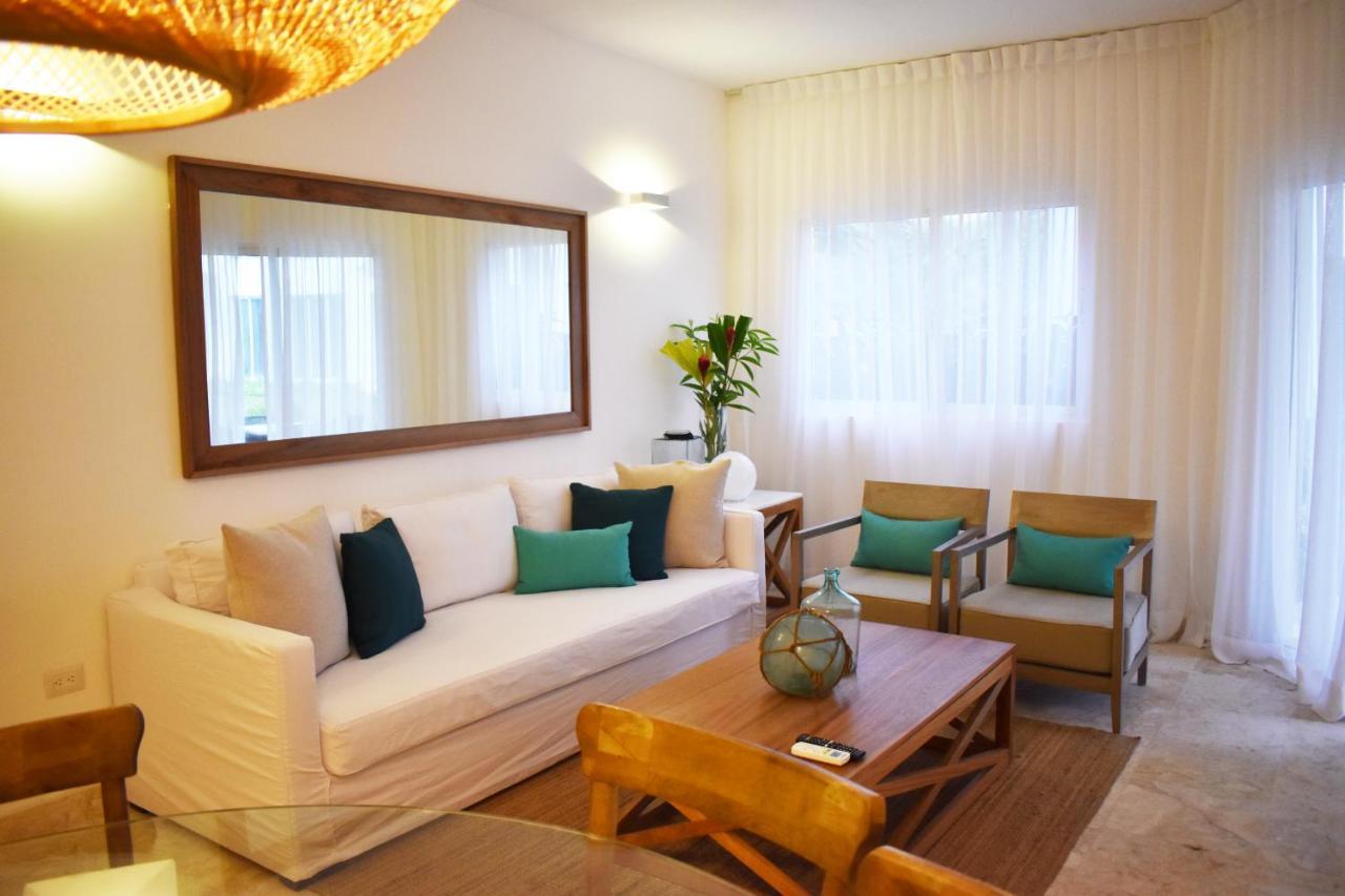 Coson Bay Aparthotel 4*