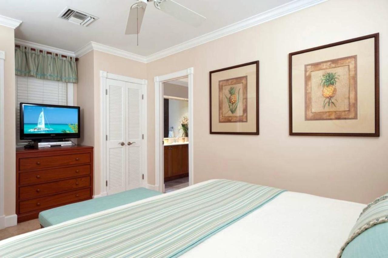 Aparthotel Renaissance Unit 501 Grace Bay