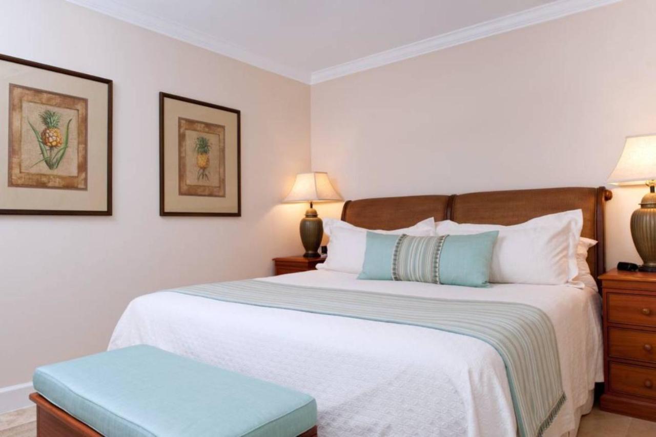 Renaissance Unit 501 Grace Bay *