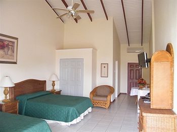 Hotel Laurena 2*