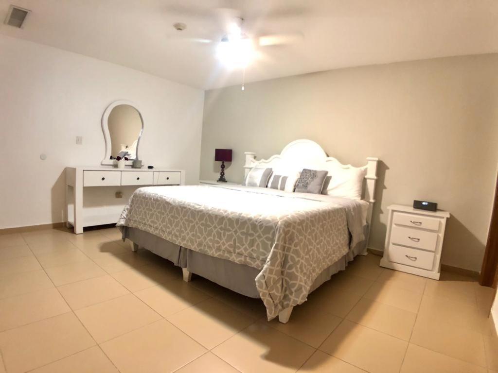 Apartment Juan Dolio Marbella 702 Fam San Pedro de Macoris