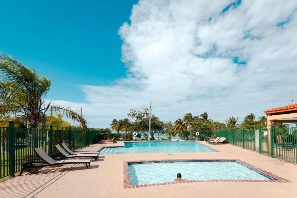 Oceania At 681 Ocean Drive