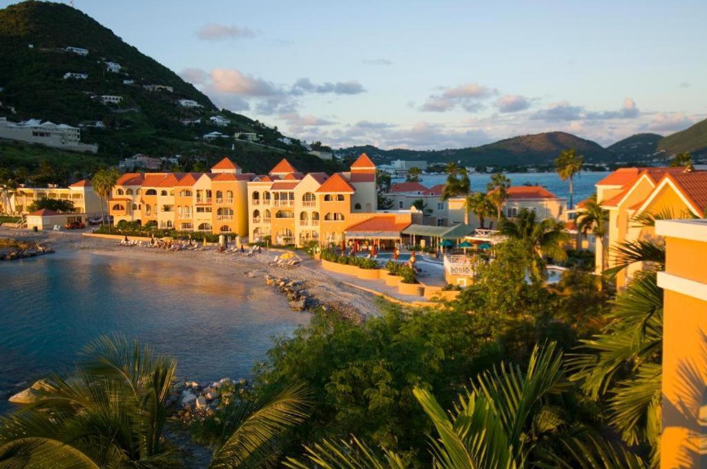 Divi Little Bay 4*