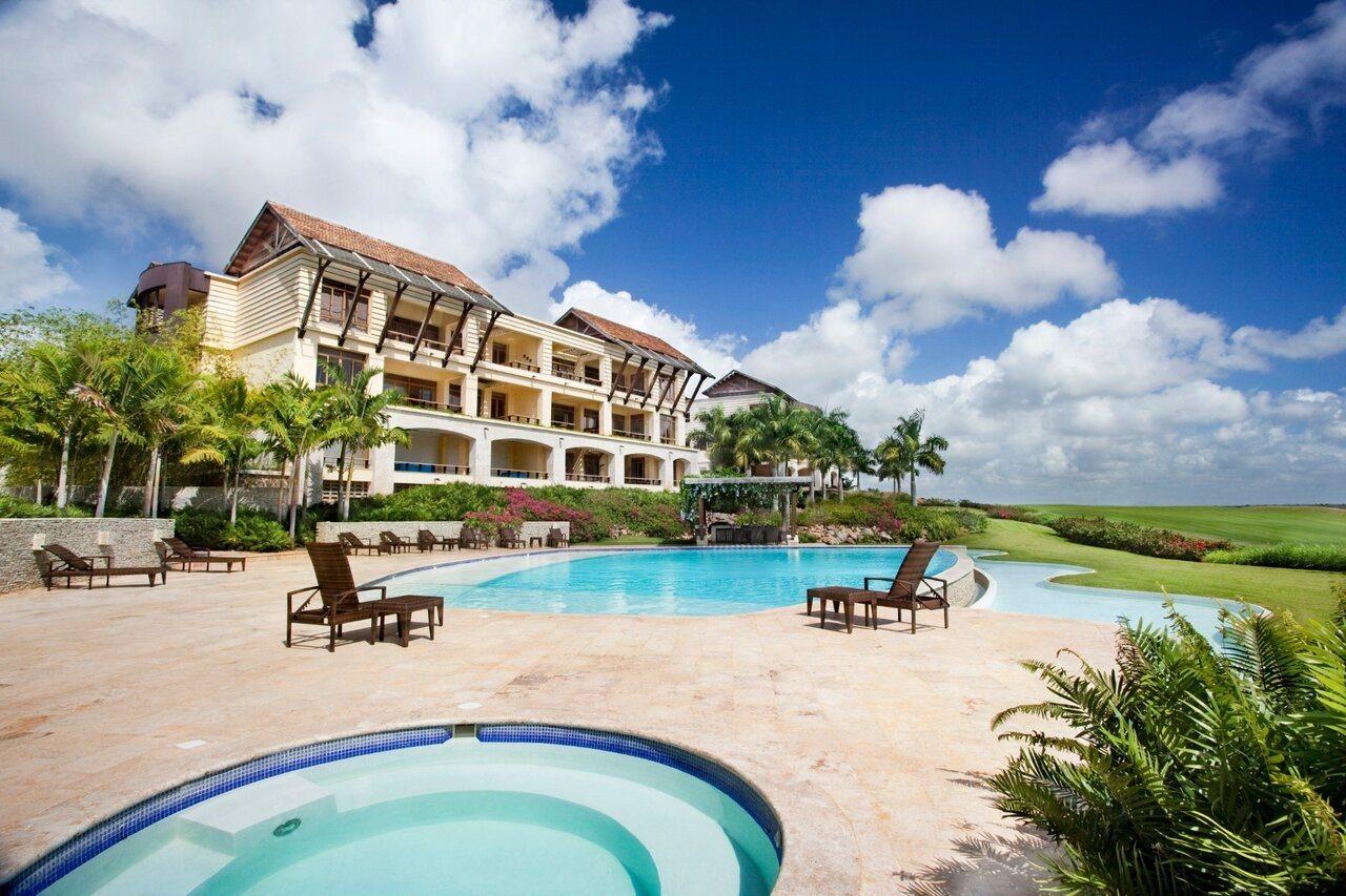 Altos Residences