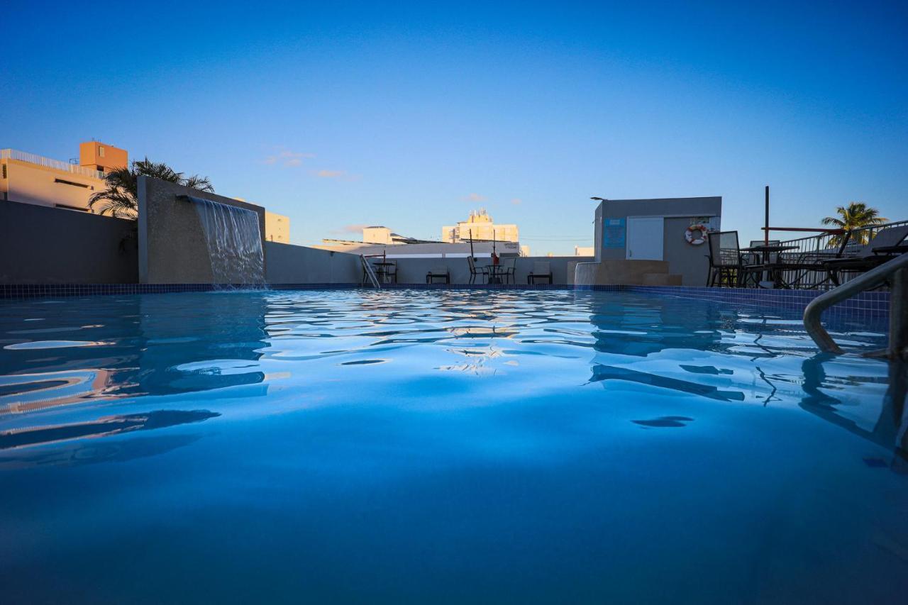 Hotel Coral By The Sea