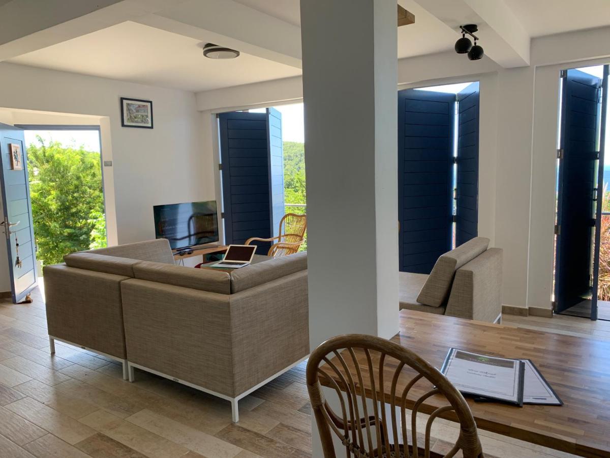 Les Perchees Lodge Bouillante
