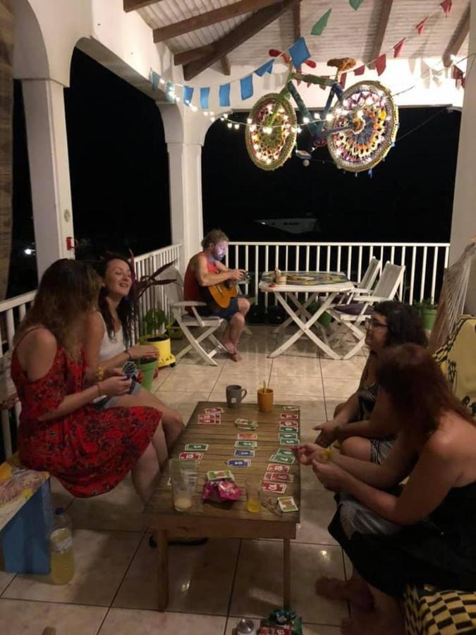 Homestay Happy Hippies House Sainte-Rose