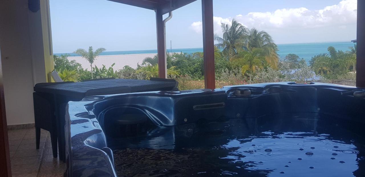 L'alizee & Jacuzzi Privatif De Gamme Holiday home
