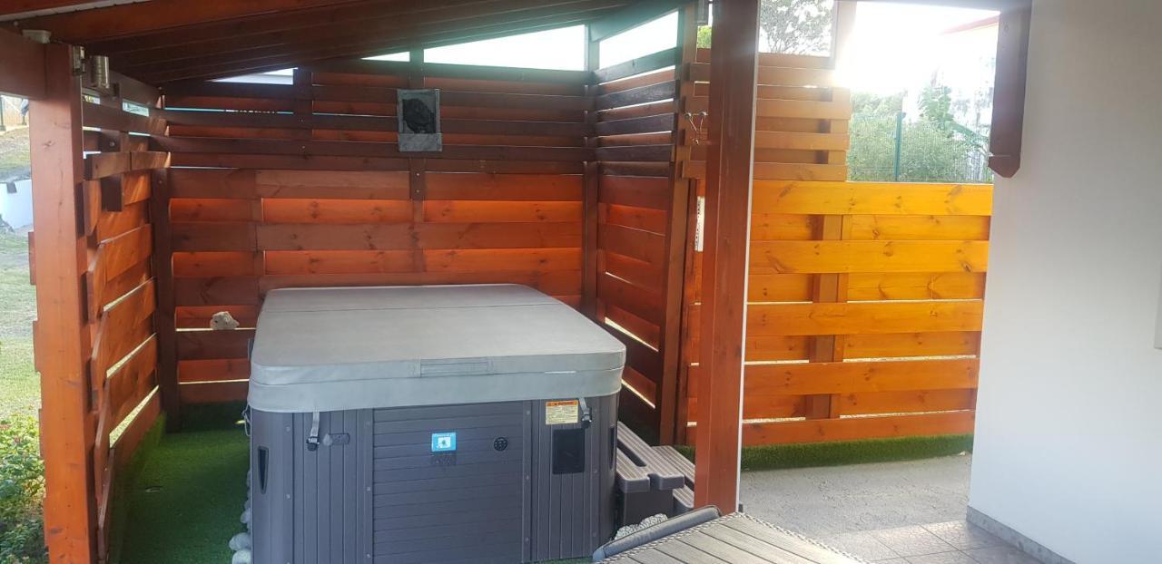 L'alizee & Jacuzzi Privatif De Gamme * Sainte-Rose