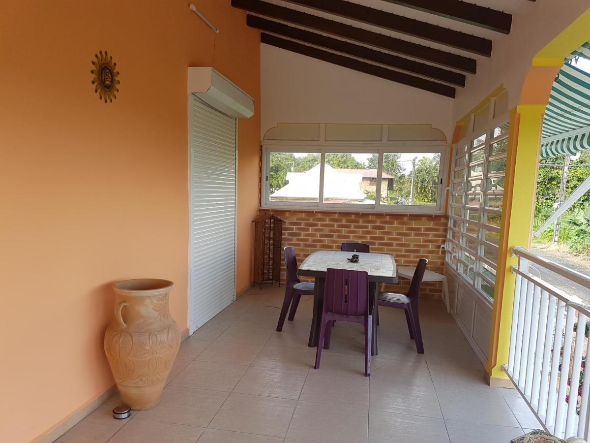 Holiday home Domaine Fleurs De Bananes *