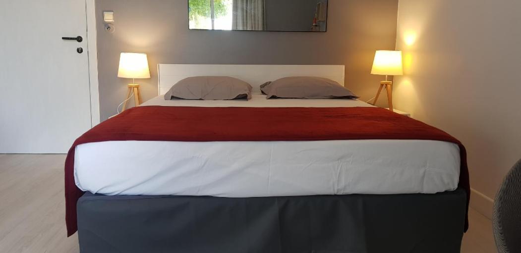 Romantique Et Bel En Bord De La Mer, Piscine Surveillee Et Belle A 50m * Saint-Francois (Grande-Terre)