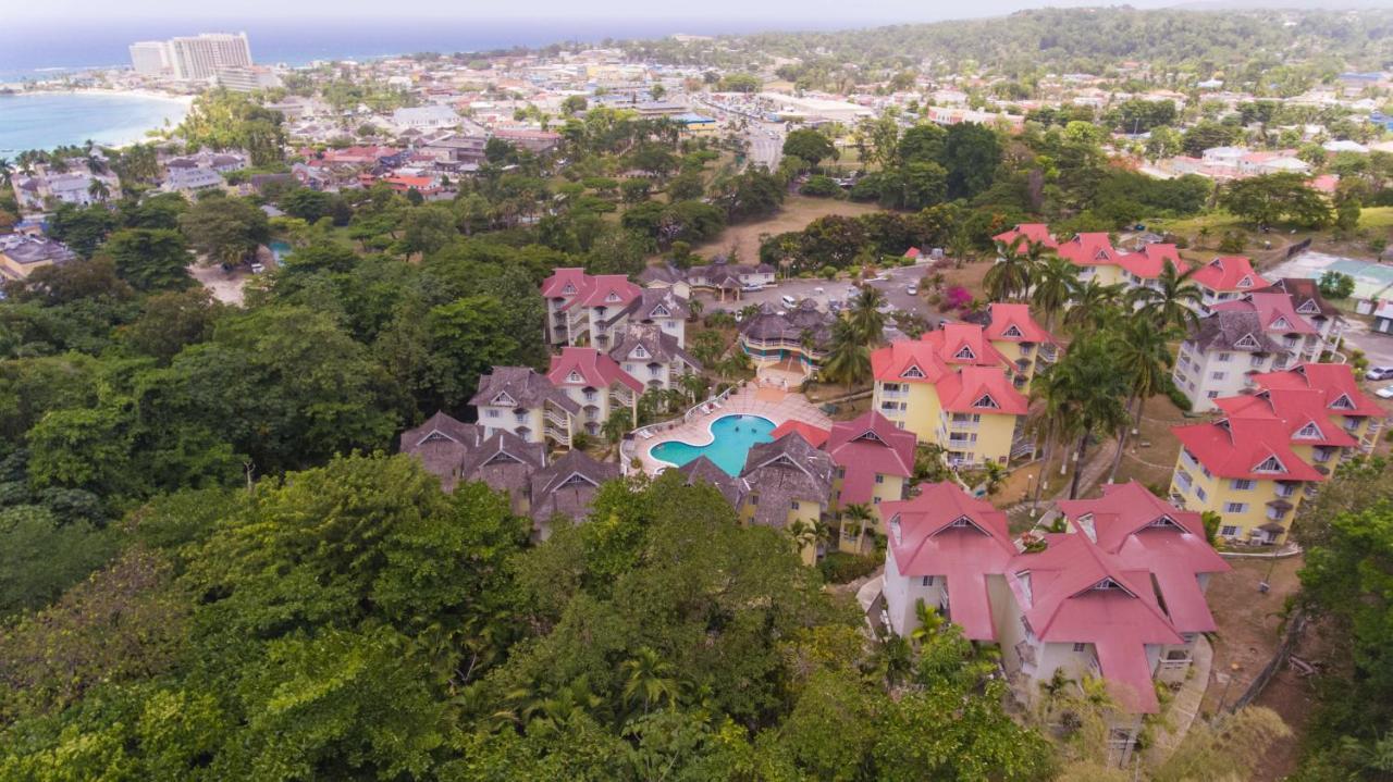 Hotel Mystic Ridge 3*