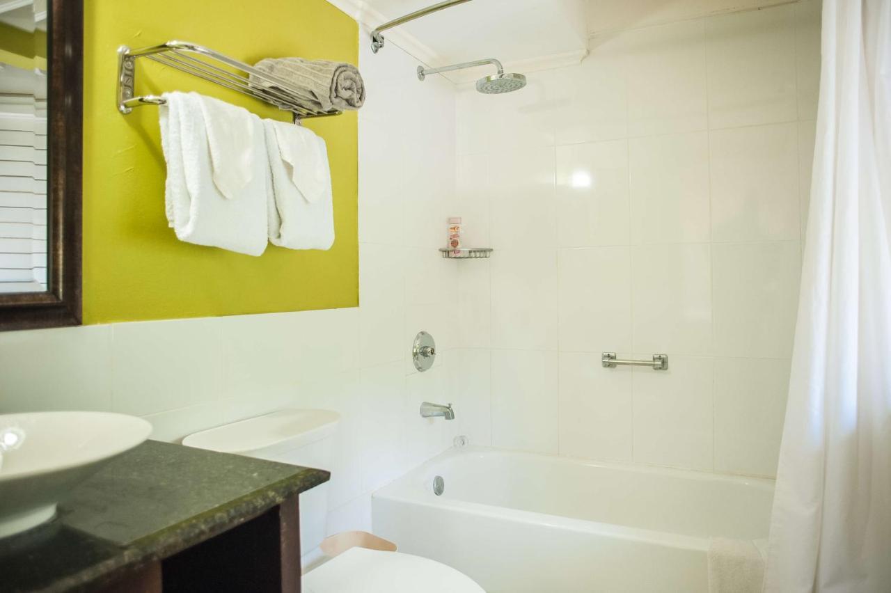 Hotel Mystic Ridge 3*