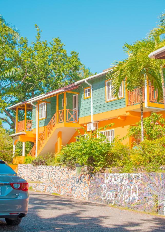 Bay View Eco & Hotel 3*