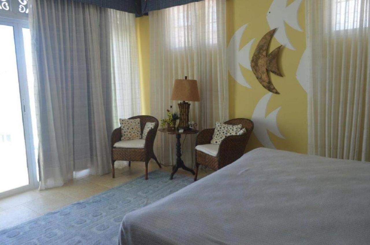 The Victorian Luxury Q-3a Apartment
