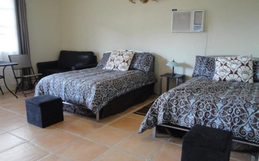 Hacienda Moyano Guest house