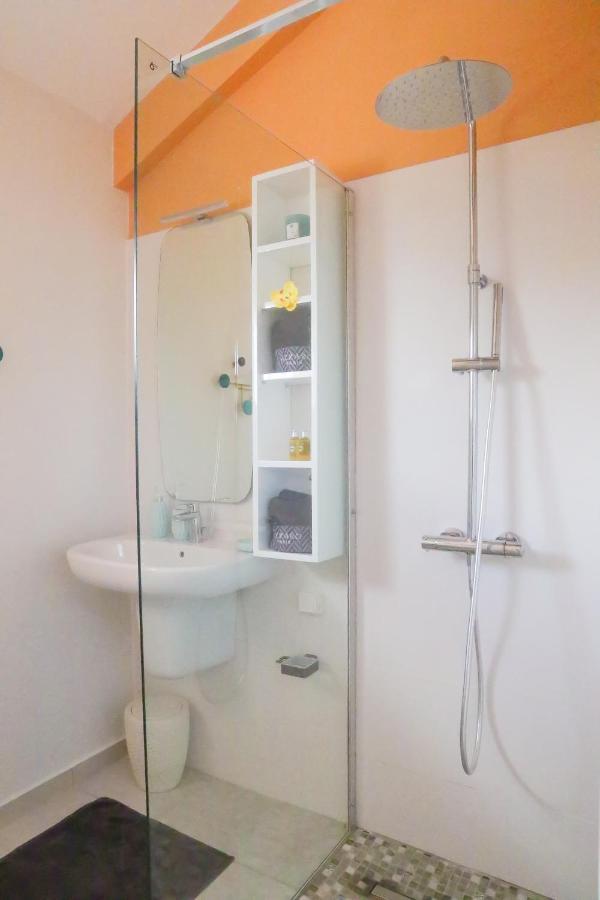 5* Avec Piscine Et Vue Exceptionnelle * Fort-de-France