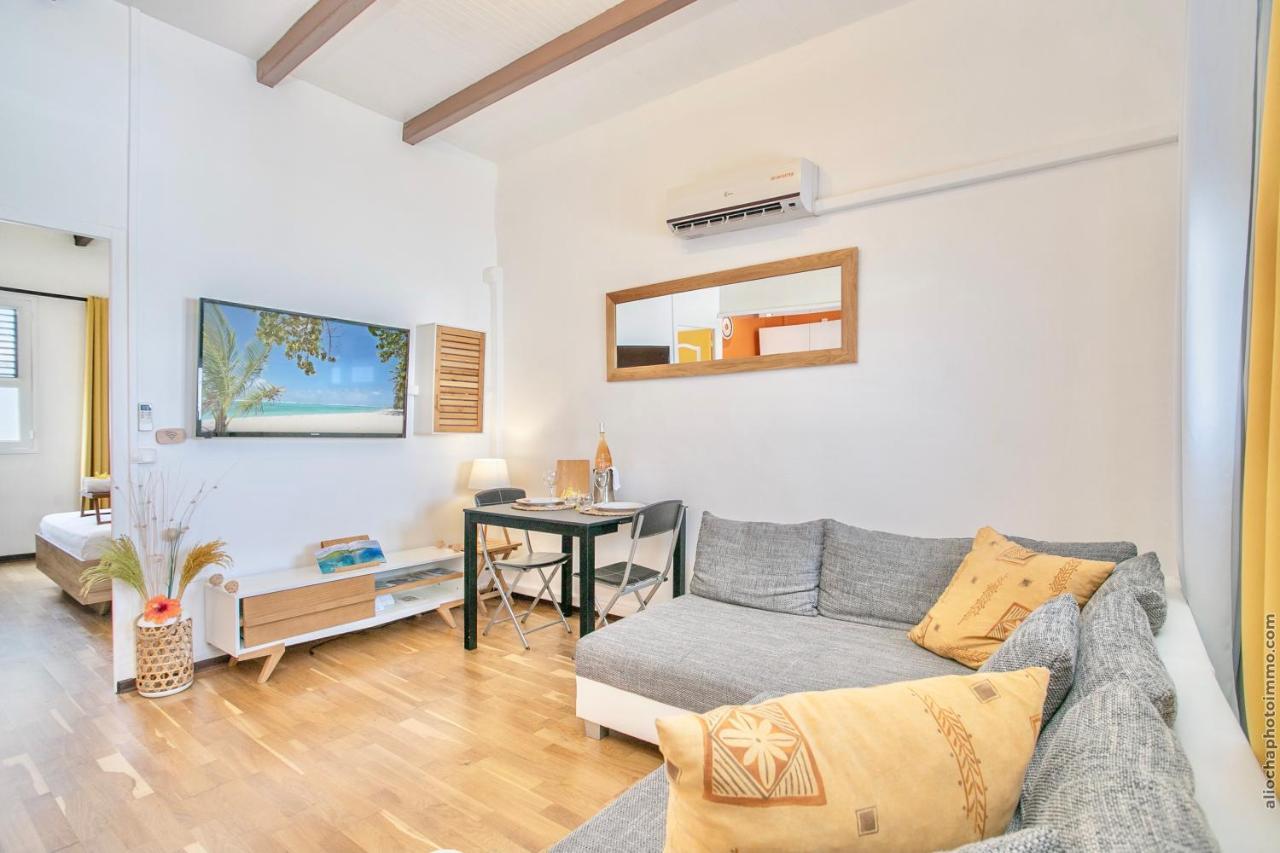 Foyal Apartment