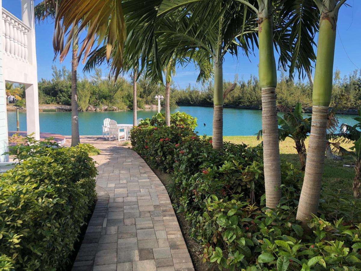 Dolphin Cove (adults Only) Pousada Freeport