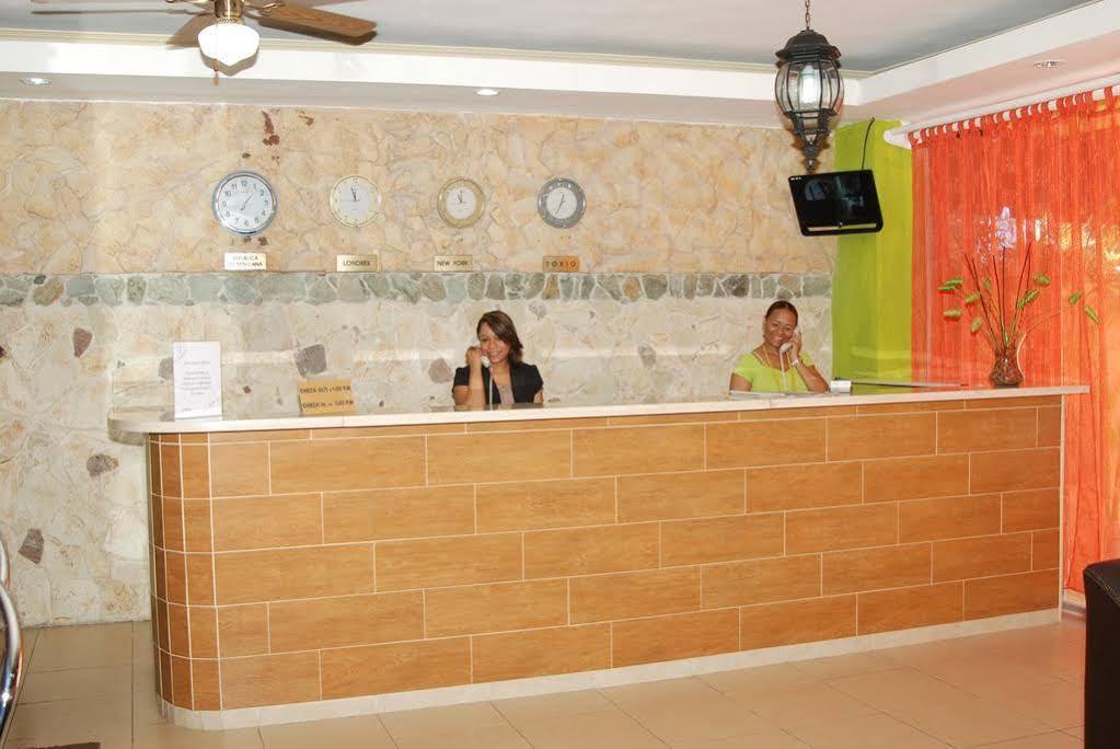 Royal Palace 3*