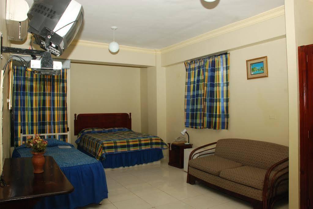 Royal Palace Hotel 3*