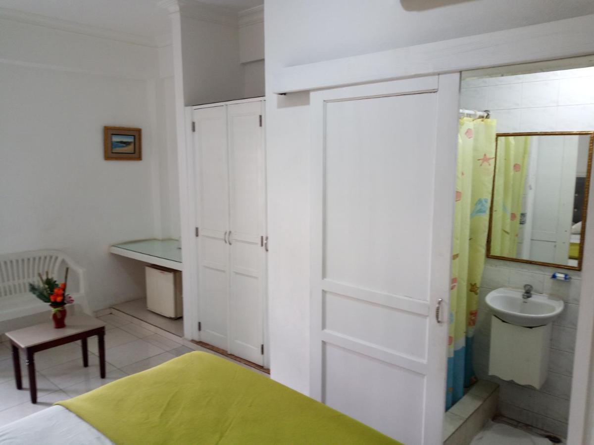 Royal Palace Hotel 3*