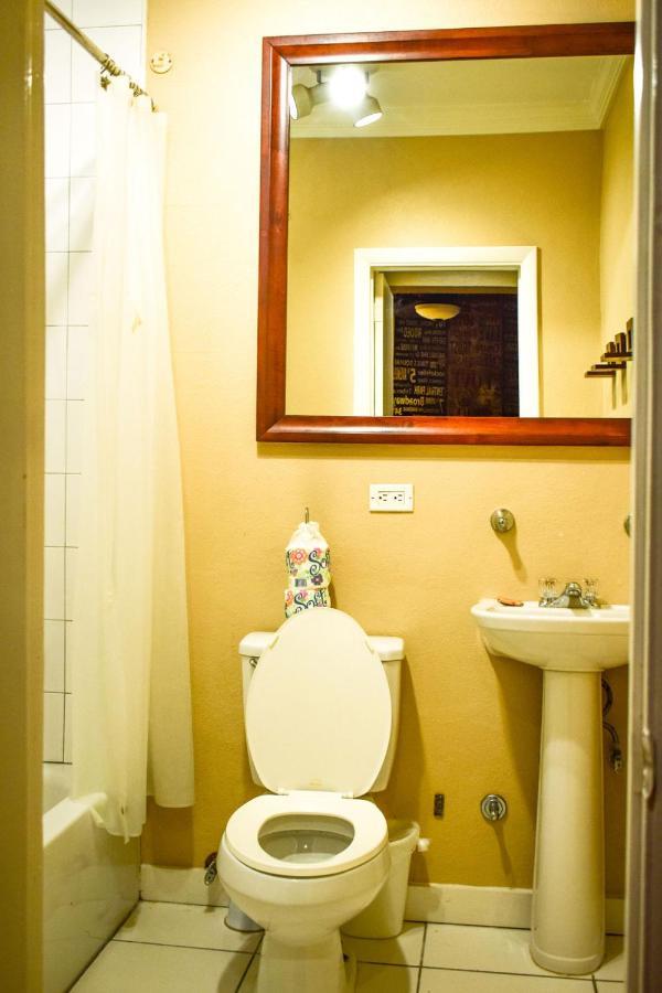 Brownstone *