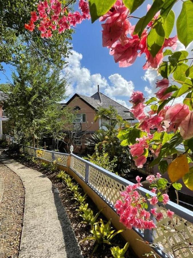 Guest house Caribbean Dream 2*