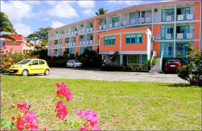 De La Baie - Anse Mitan 2*