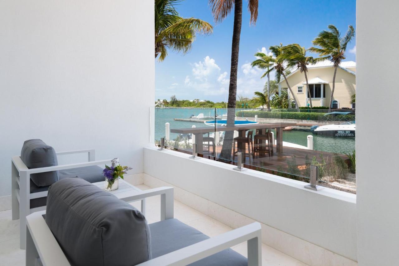 Zenza Boutique Hotel Turtle Cove