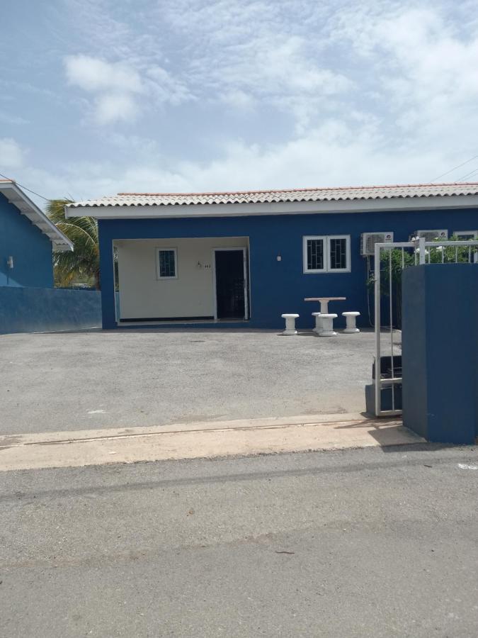Blue * Willemstad