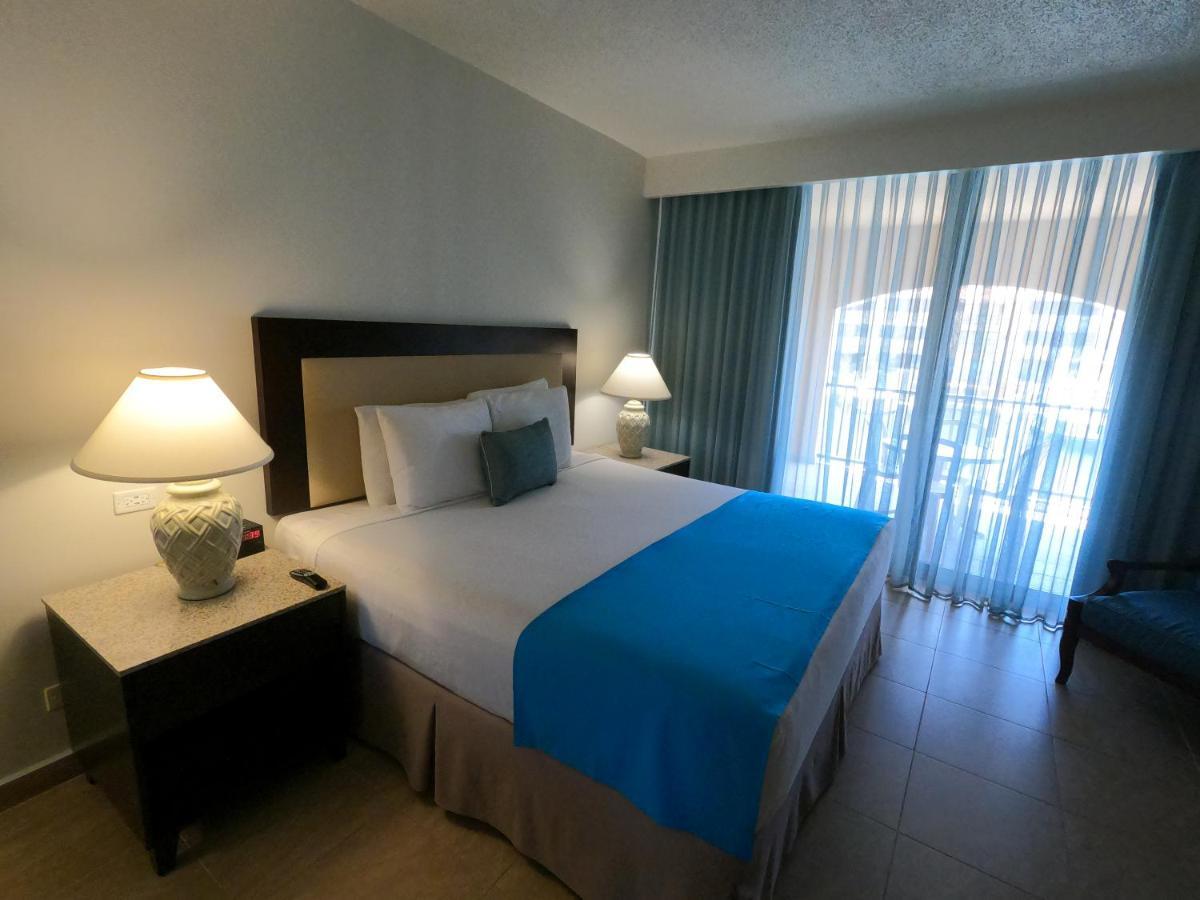 Aparthotel Park Royal Club Cala Puerto Rico 3*