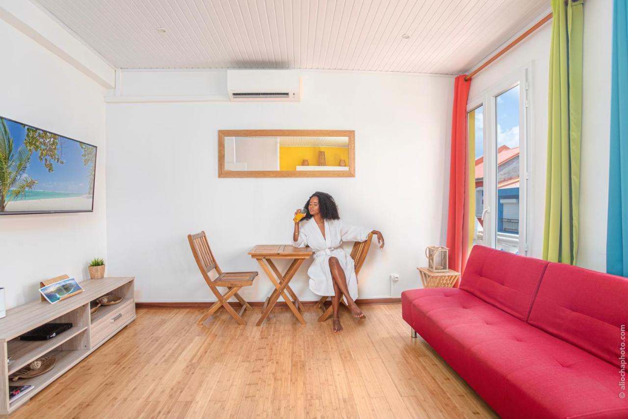 Foyal Apartment *