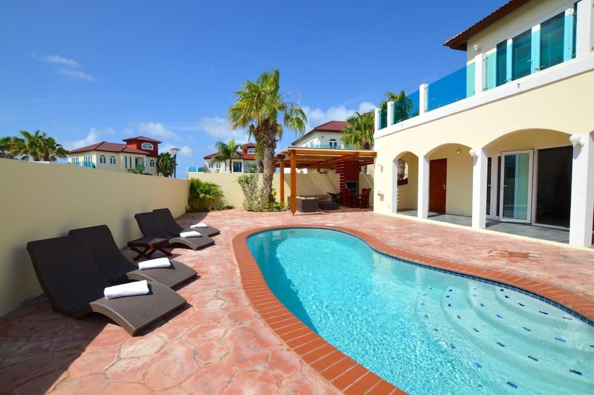 Villa Merlot Villas Aruba