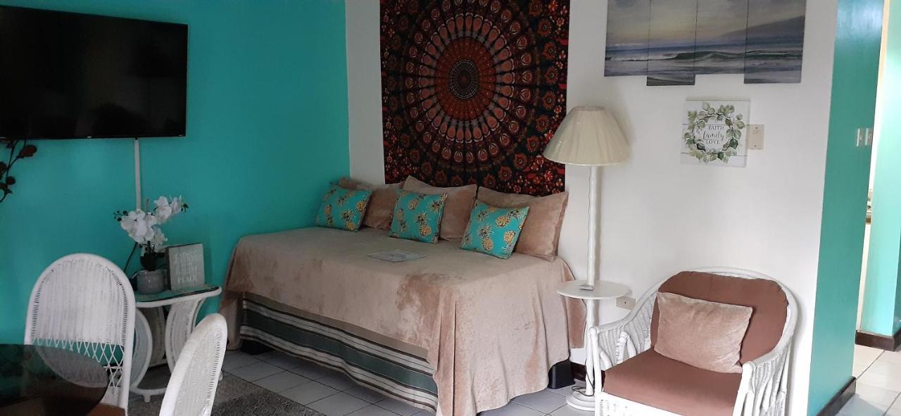 Cool's 1 Bedroom & Garden View Apartment *