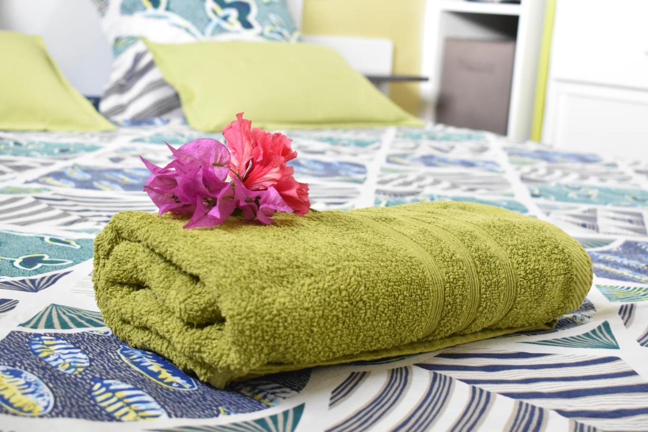 Holiday home Creole Nest *