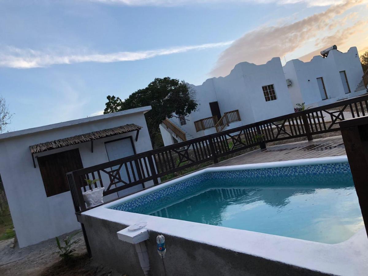 Azteca Villa Treasure Beach