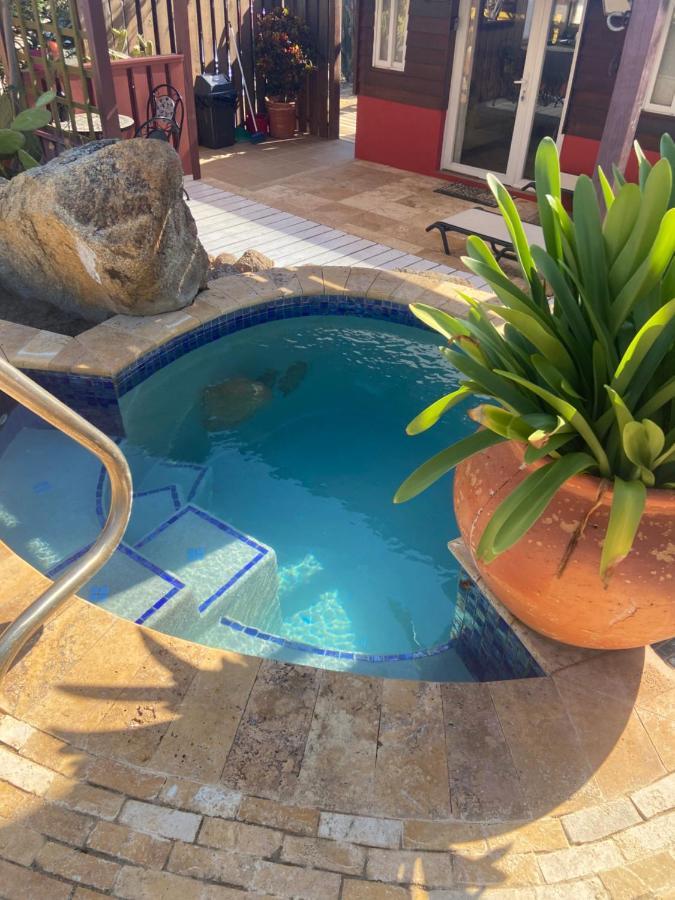 Cozy With Private Oranjestad
