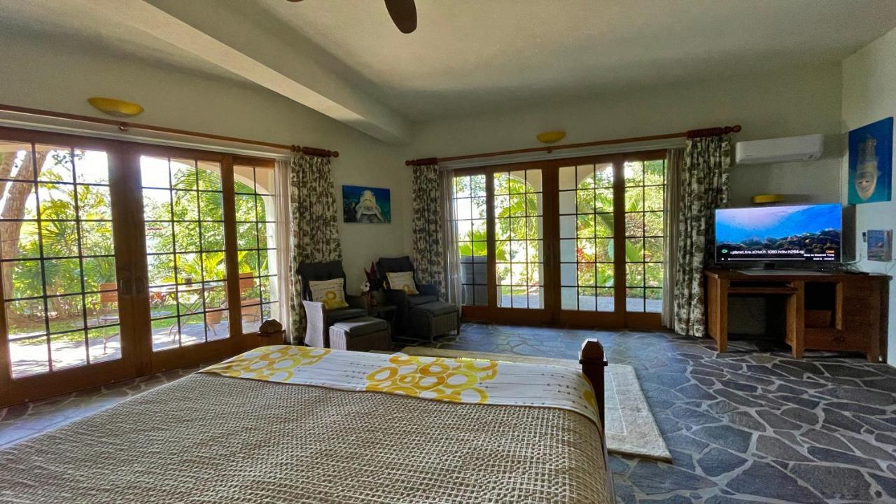 Tropical Hideaway 5* Port Elizabeth