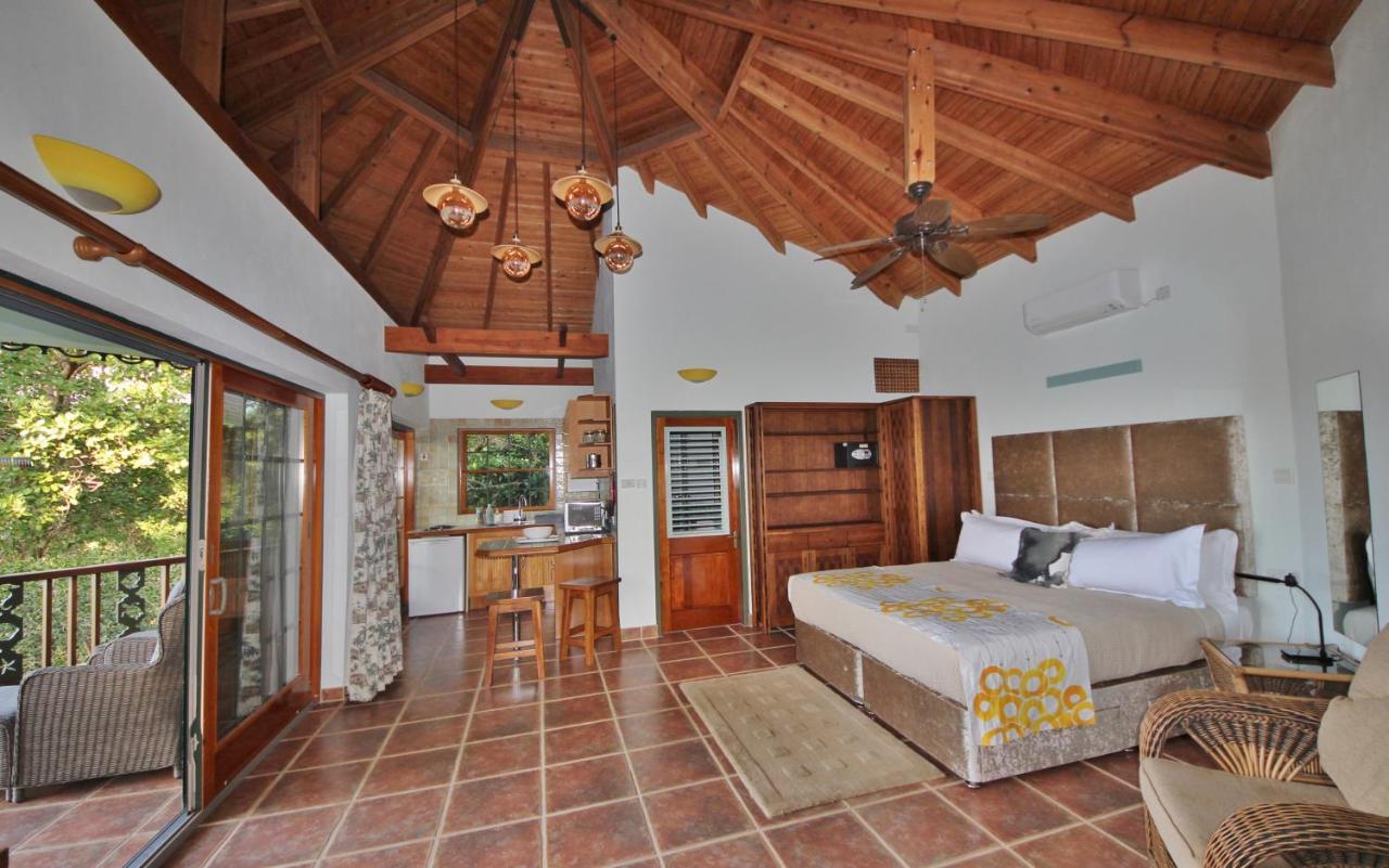 Tropical Hideaway Hotel 5*