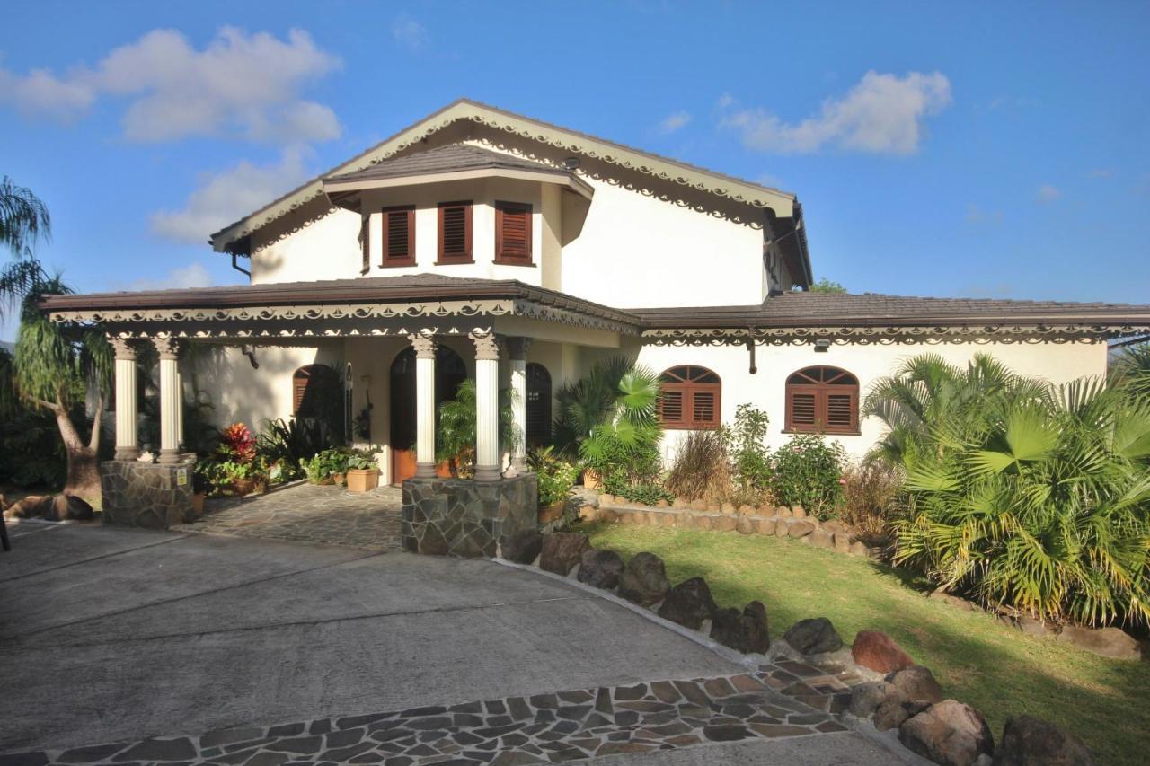 Tropical Hideaway Hotel