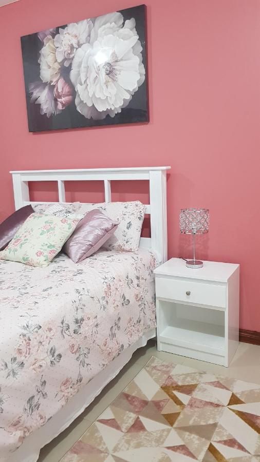 Cool Breeze Guest house Discovery Bay