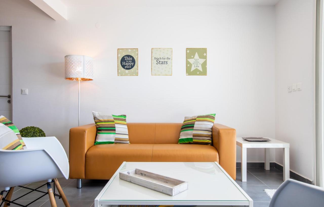 The Rock Apartment Cul de Sac