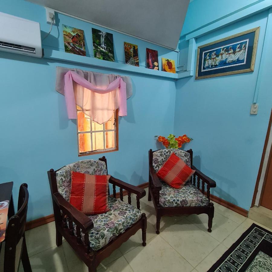 Mountain Palace Bed & Breakfast *