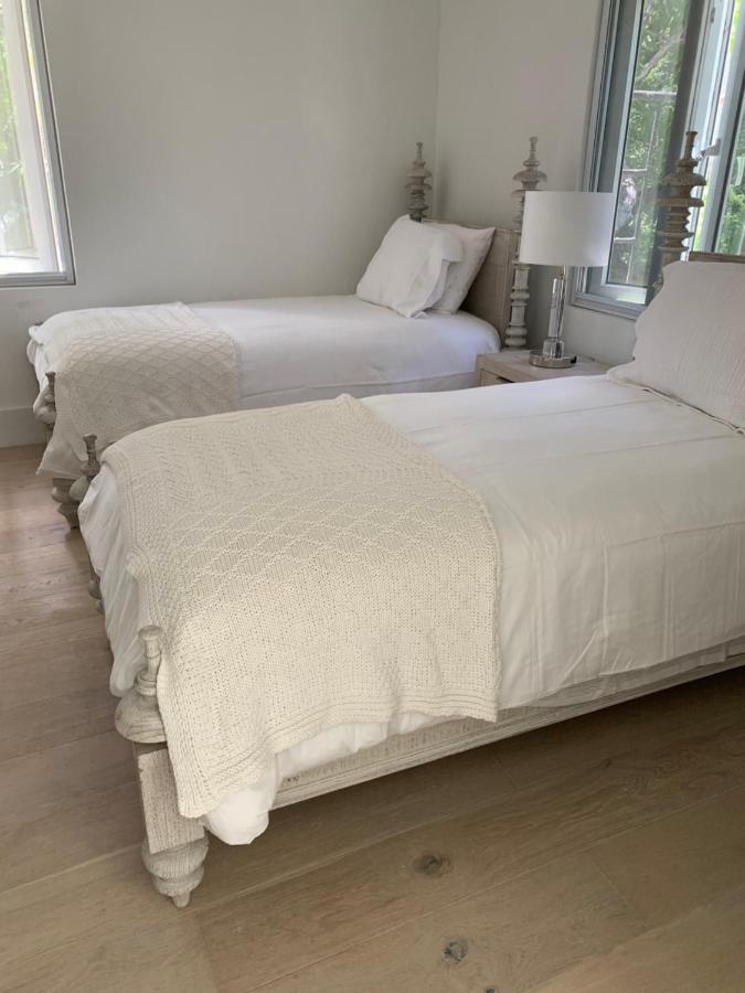 Hotel The Cay House Mangrove Cay