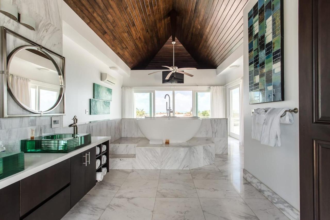 Sulmare At Sapodilla Bay Luxury Taylor Bay Beach