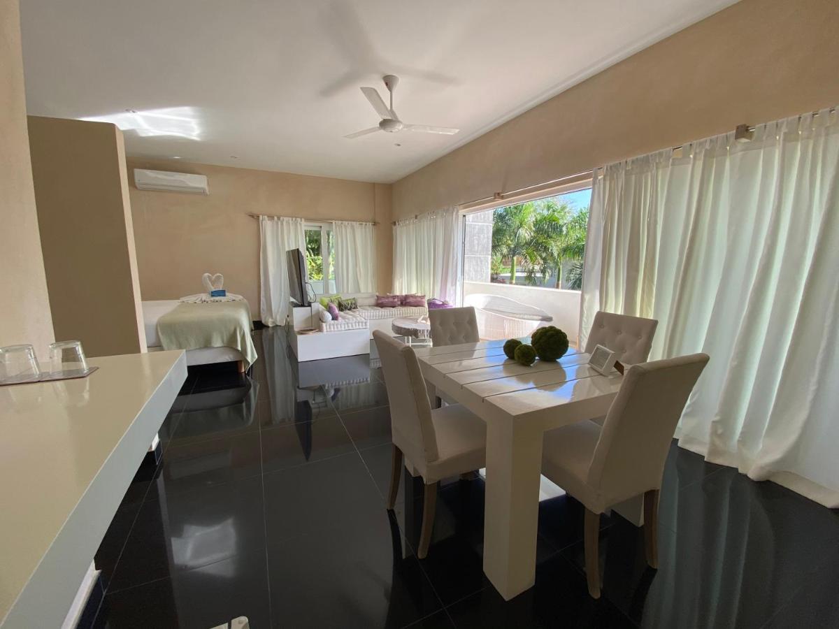 Casa-22 Luxury Boutique Bed & Breakfast Sosua