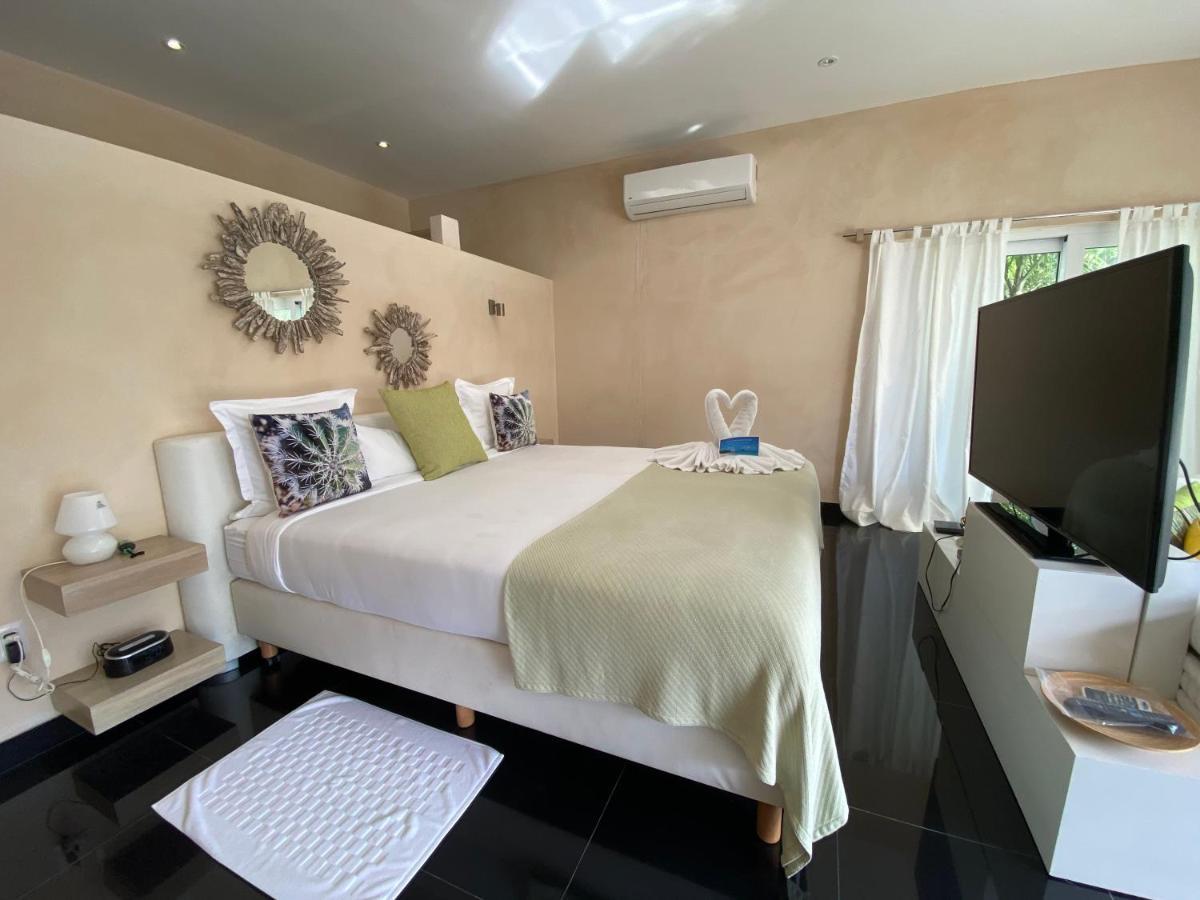 Casa-22 Luxury Boutique 3*