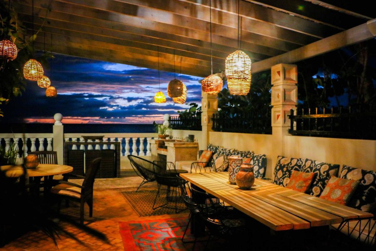 Bed & Breakfast Tres Sirenas