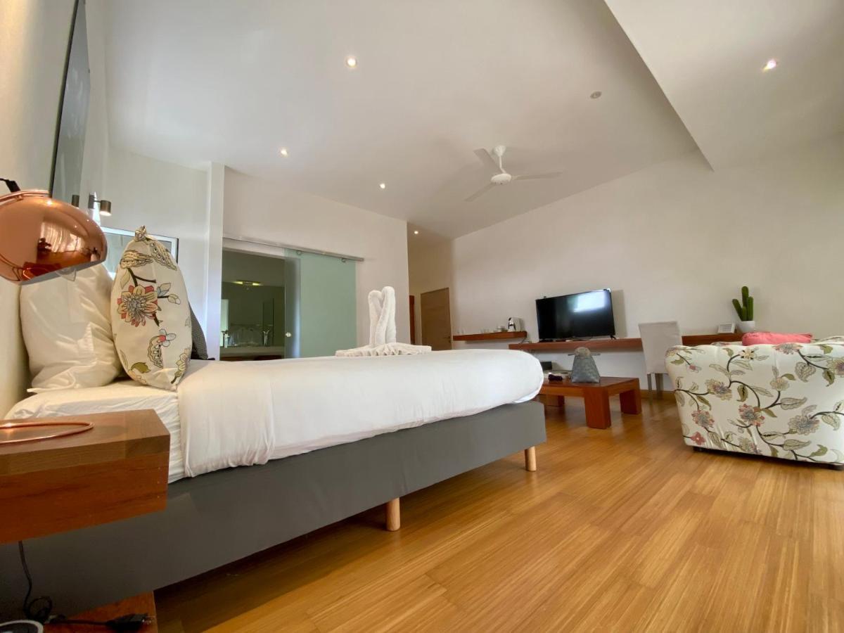 Casa-22 Luxury Boutique